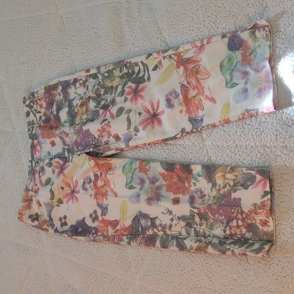 Eric Alexandre | Floral Women's Pants - Picture 8 of 14